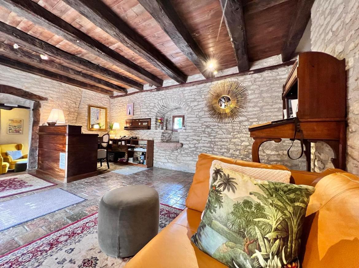 Hotel Les Vieilles Tours โรกามาดูร์ ภายนอก รูปภาพ